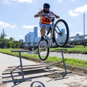 COLASSAL RIPPER